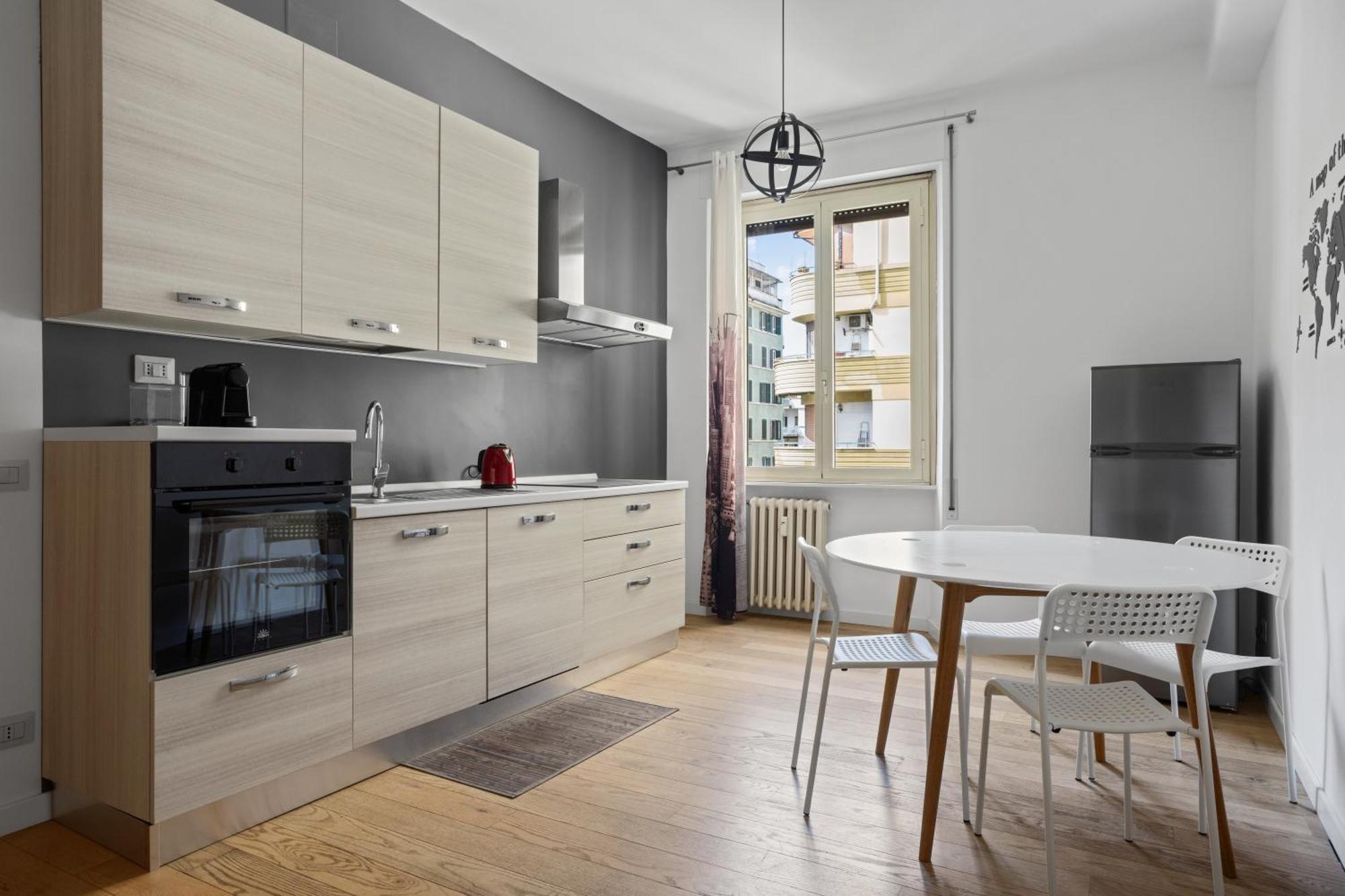 Appio Grand Apartment - S. Giovanni Рим Екстериор снимка