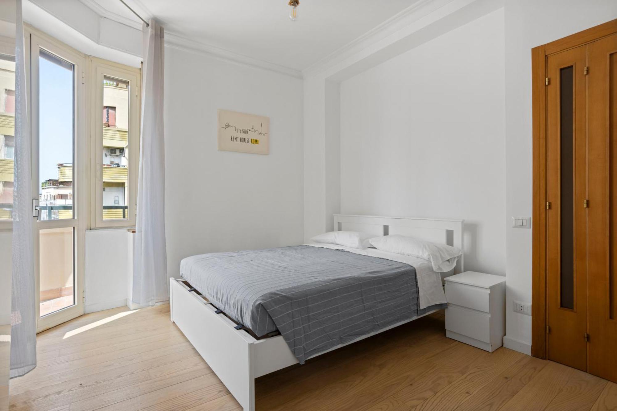 Appio Grand Apartment - S. Giovanni Рим Екстериор снимка